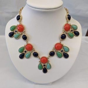 Lily brand statement necklace never worn
